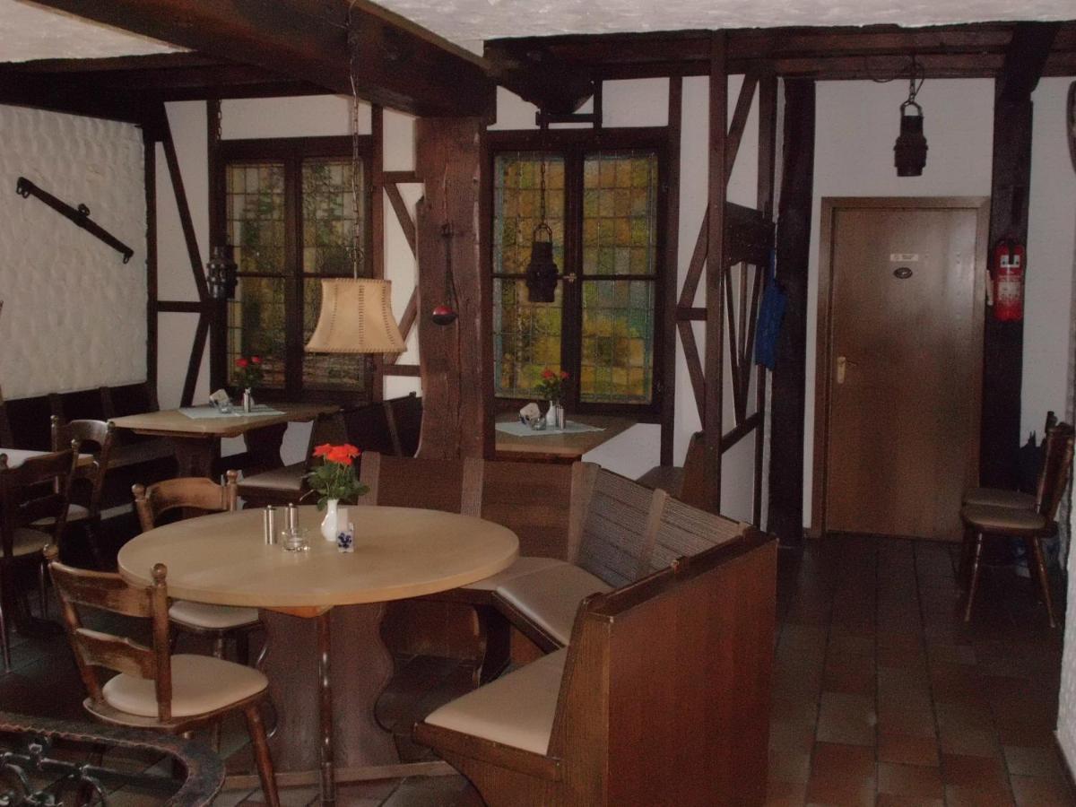 Hotel Restaurant Zur Pfanne Urbar  외부 사진